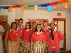 Profesionales de AVIVA el día de la fiesta de indios